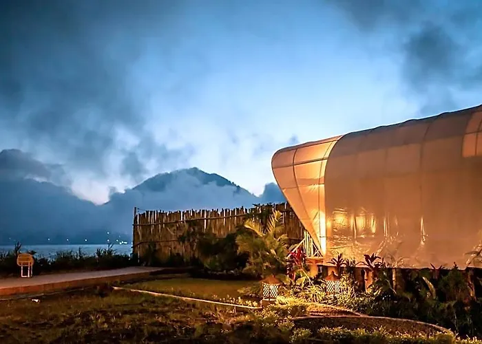 The Dewi Bedugul Campo de lujo 4*