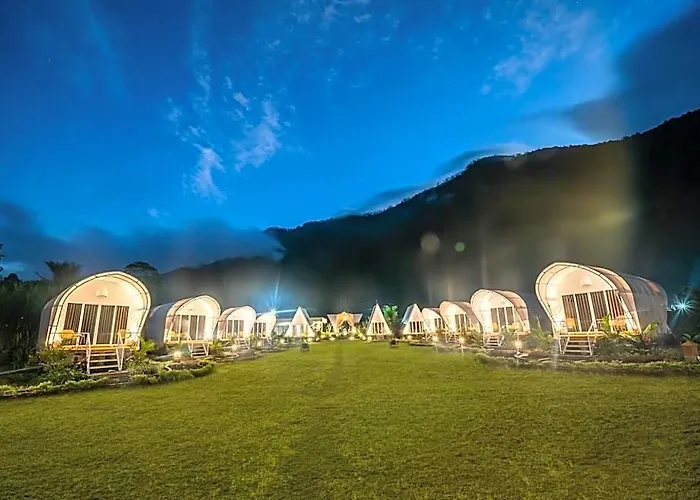 The Dewi Bedugul Candikuning