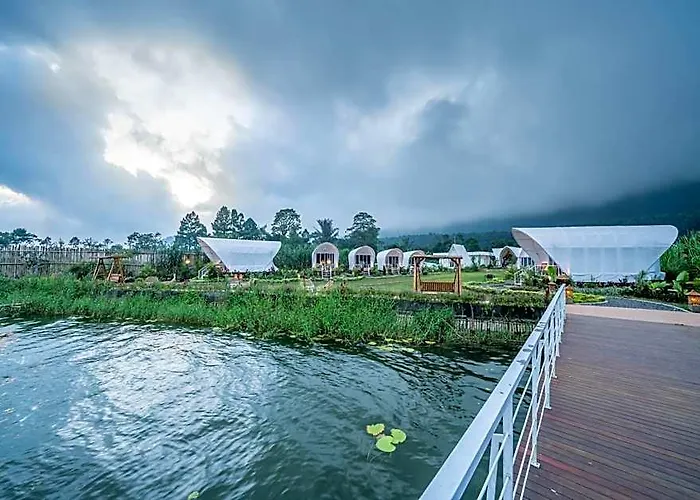 The Dewi Bedugul Campo de lujo 4*