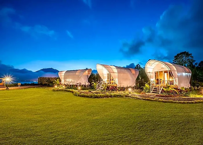 Campo de lujo The Dewi Bedugul 4*
